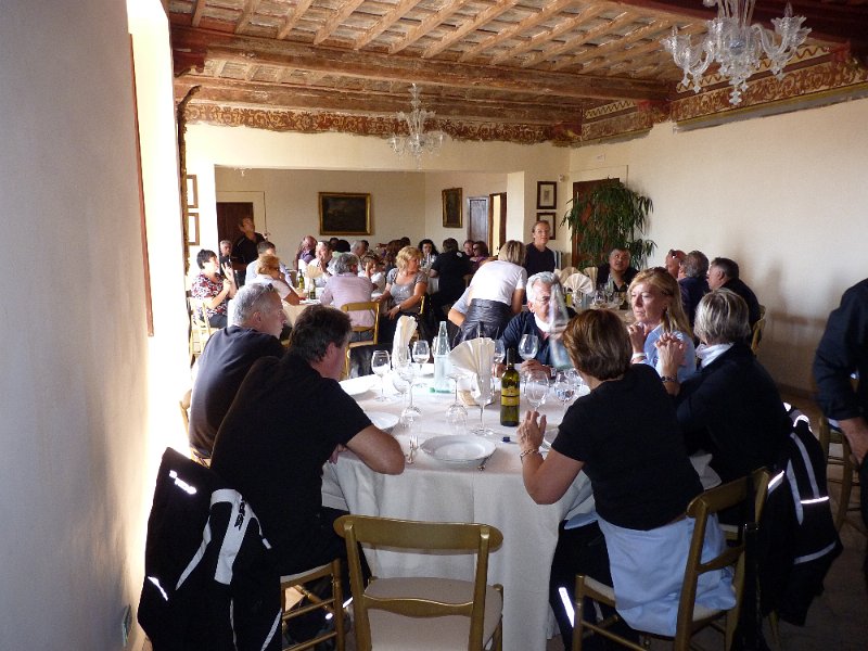Pranzo al castello.JPG